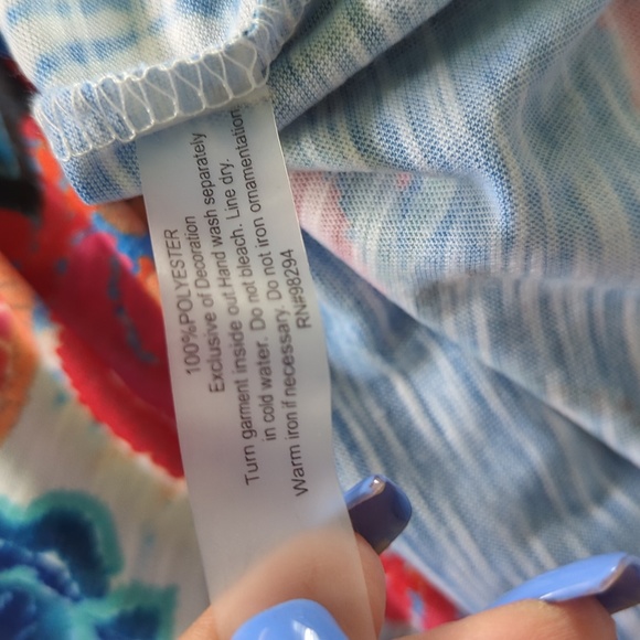 Thomas & Olivia Woman's Shirt - Picture 6 of 6